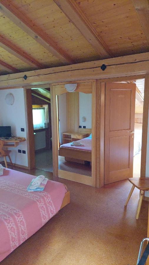 Albergo Scoiattolo Tret 外观 照片