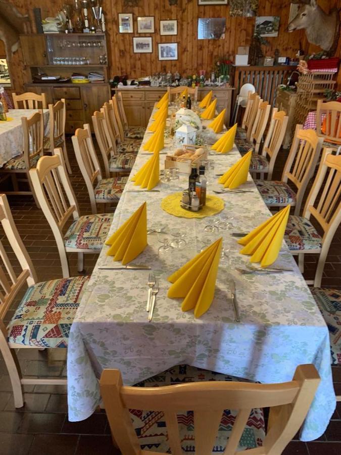 Albergo Scoiattolo Tret 外观 照片
