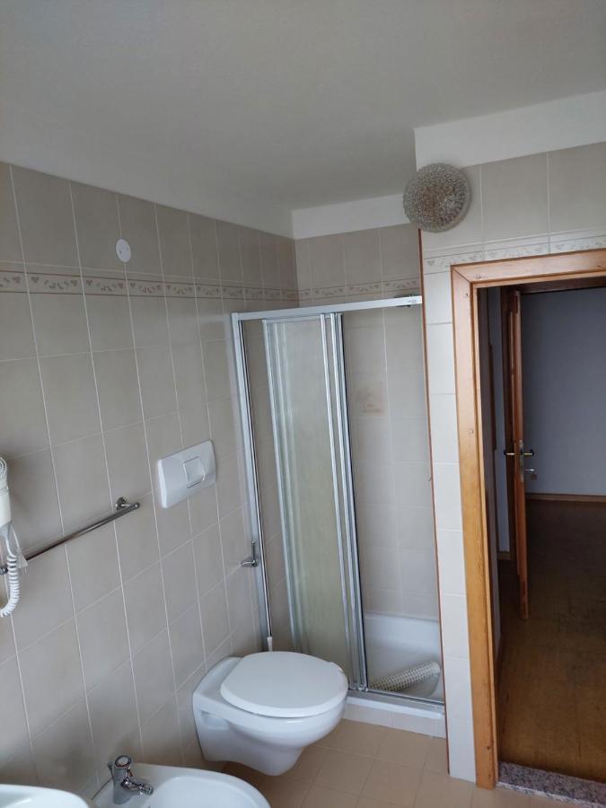Albergo Scoiattolo Tret 外观 照片
